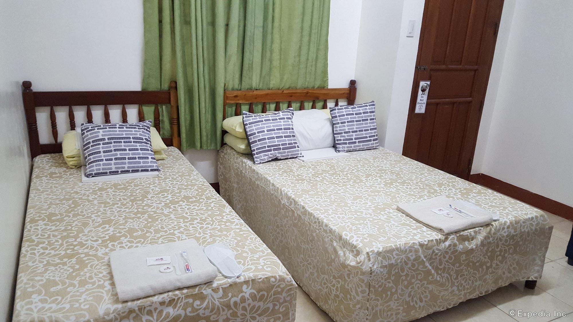 Lola Itang Pension House Tiniguiban Kültér fotó