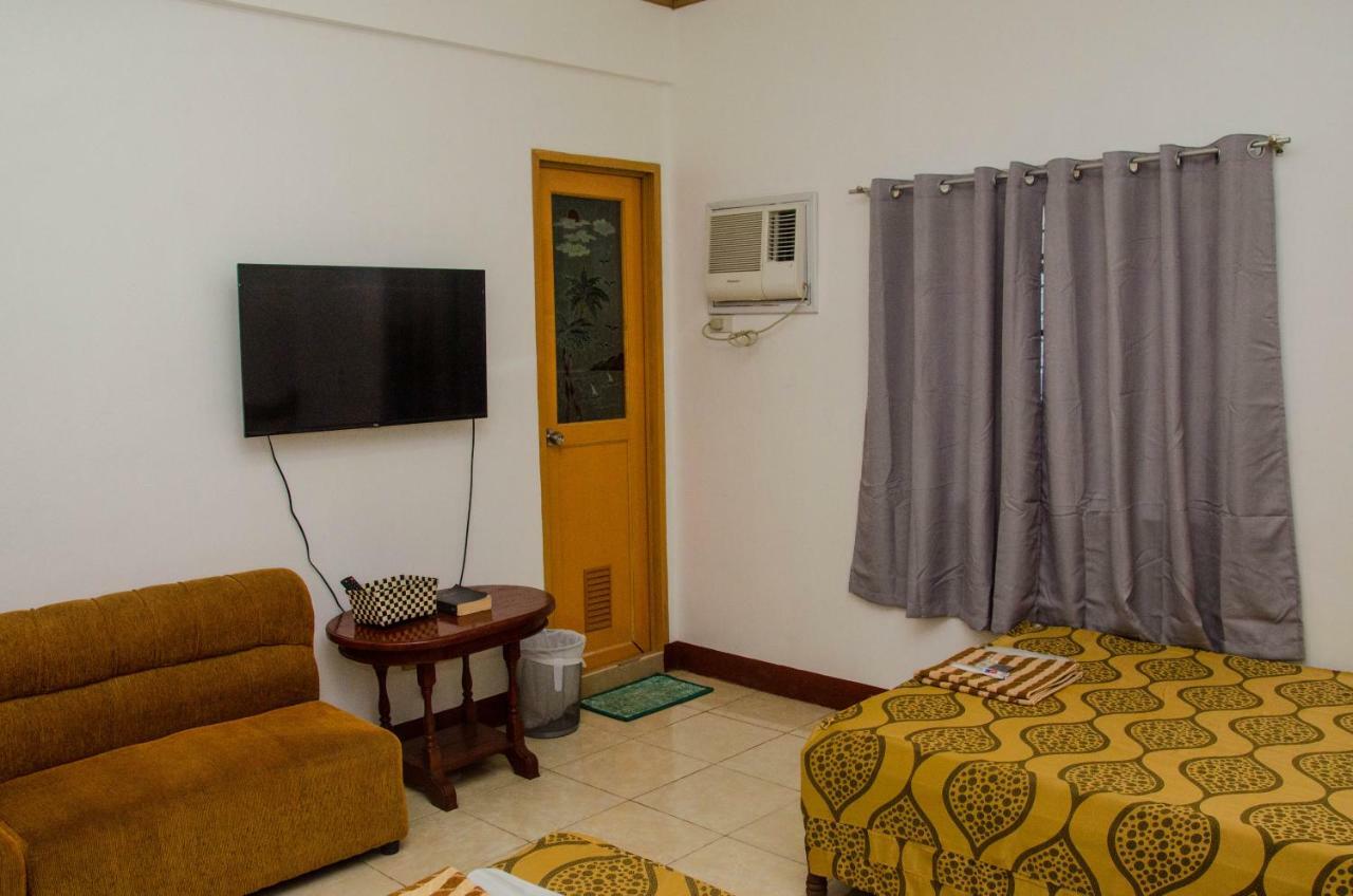 Lola Itang Pension House Tiniguiban Kültér fotó
